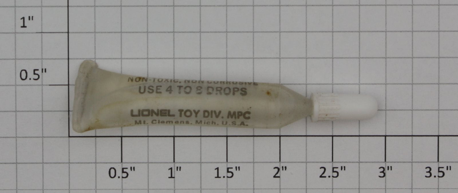 Lionel 100X-1 Toy Division - MPC Liquid Smoke Fluid Tube