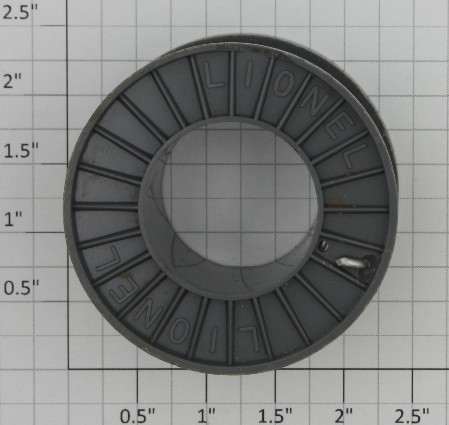 Lionel 6561-9 Gray Cable Reel Chipped with Aluminum Wire