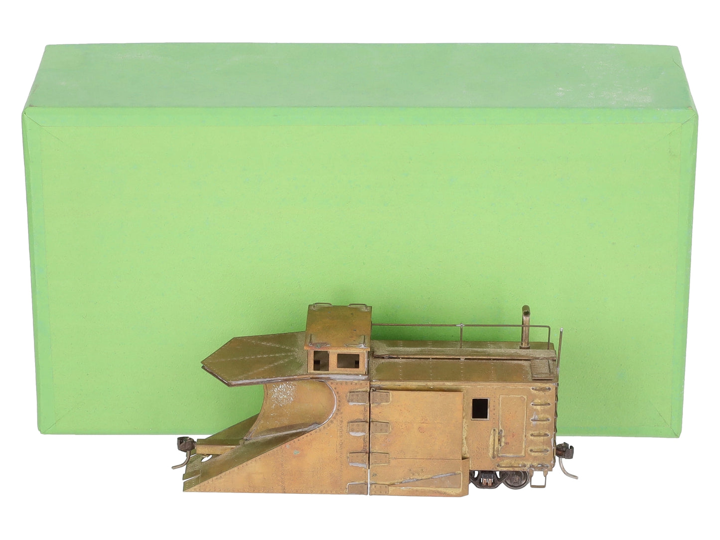 Kemtron HO BRASS Wedge Single Track Snow Plow -Unpainted VG