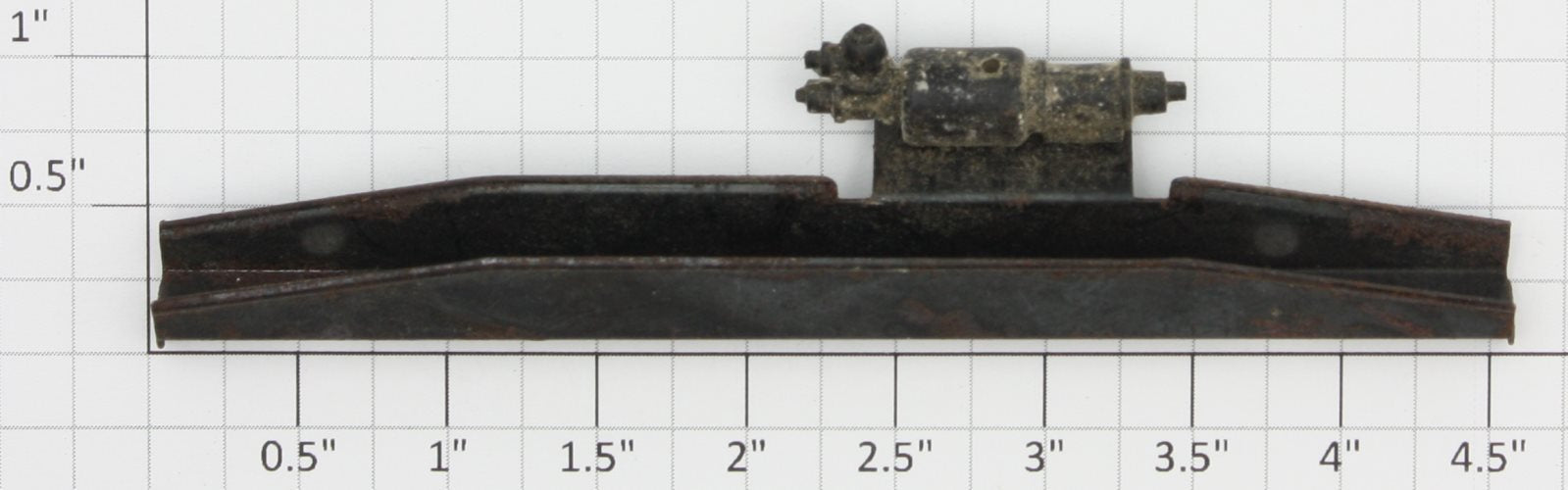 Lionel 2623-22 Madison Car Underframe Section and Air Tank