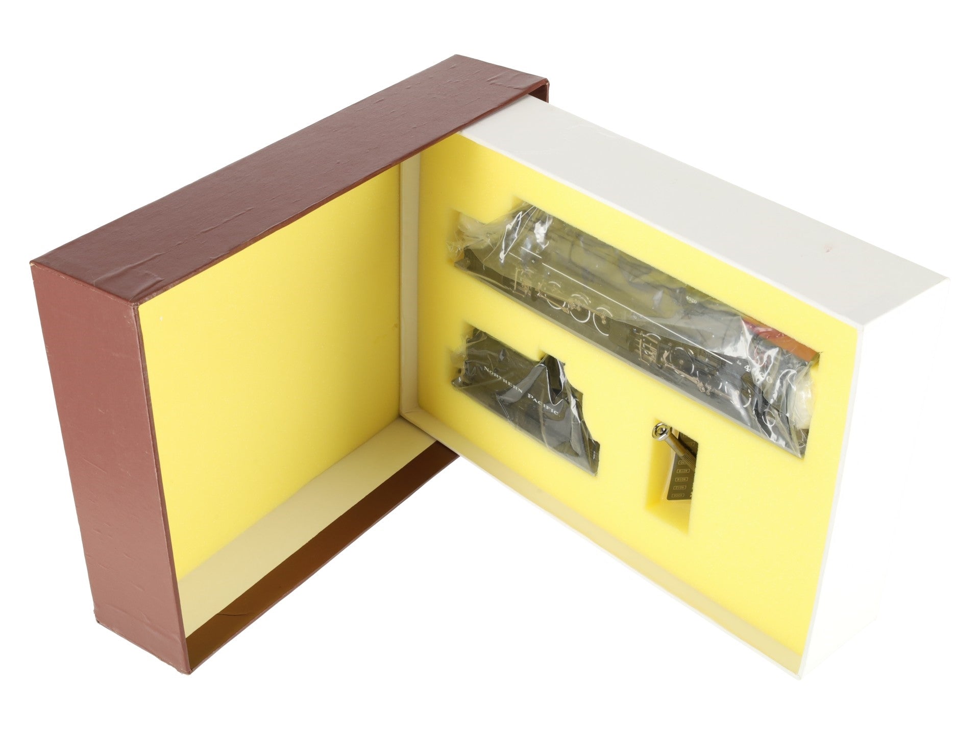 W&R Enterprises HO BRASS Northern Pacific Z-3 2-8-8-2 Steam Locomotive #4020 LN/Box