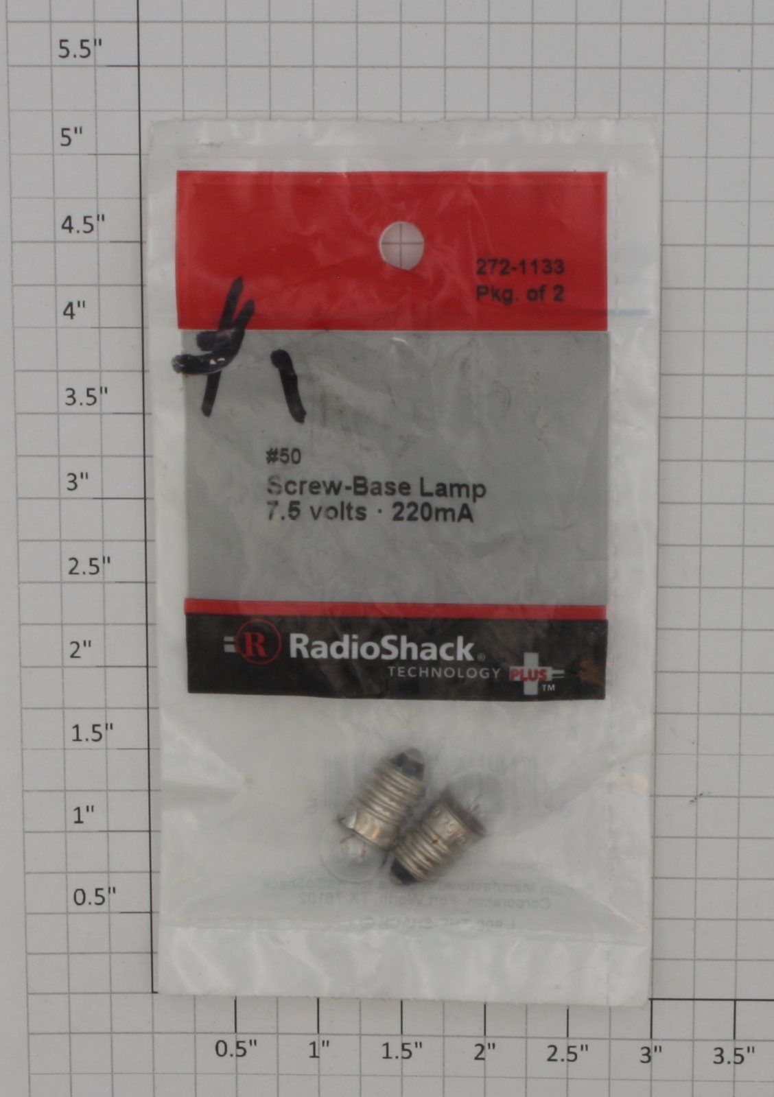 Radio Shack 272-1133 7.5 Volts 200mA Screw Base Light Bulb (Pack of 2)