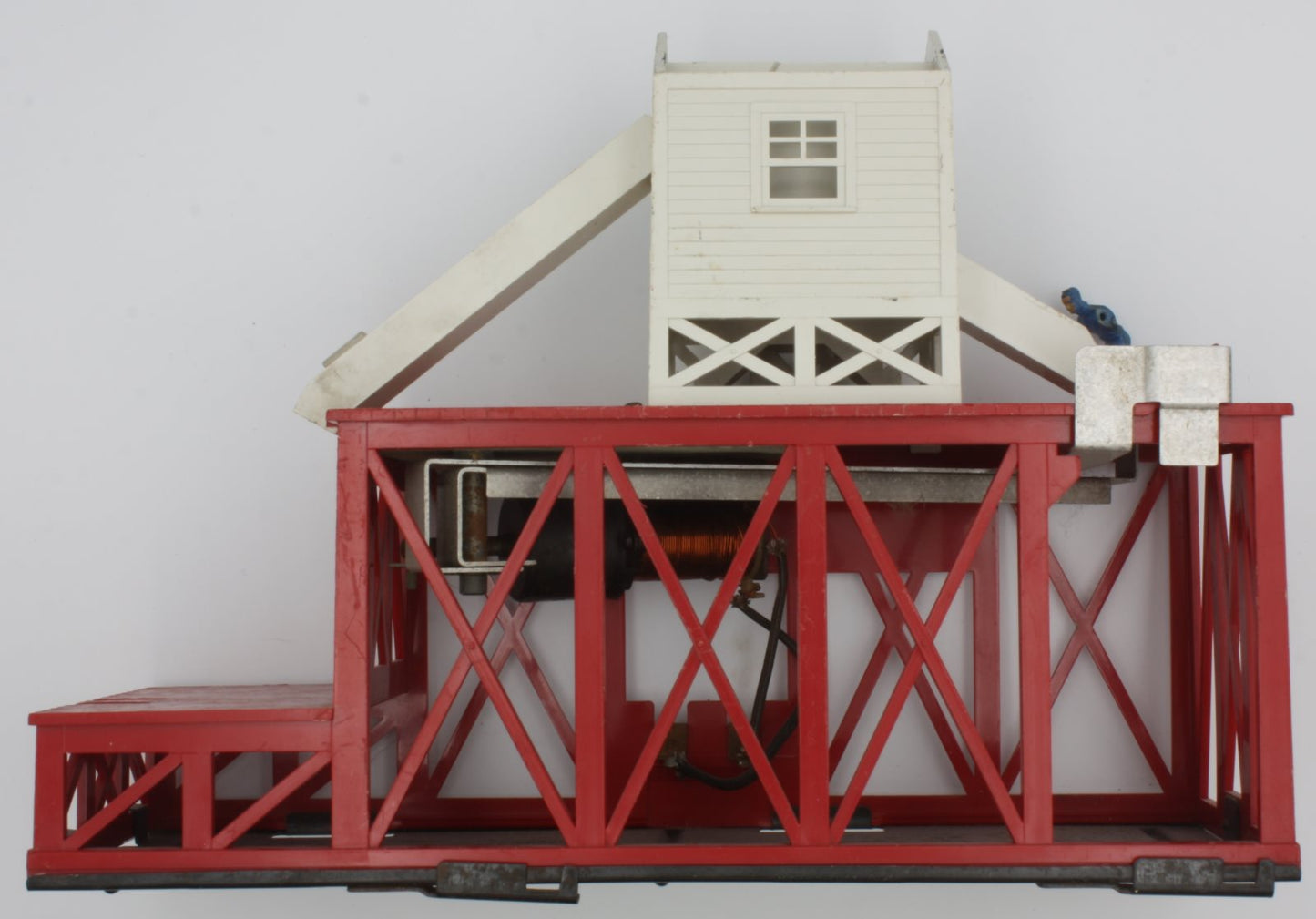 Lionel 352-3 Red Icing Station Platform Structure without Roof or Loading Chute