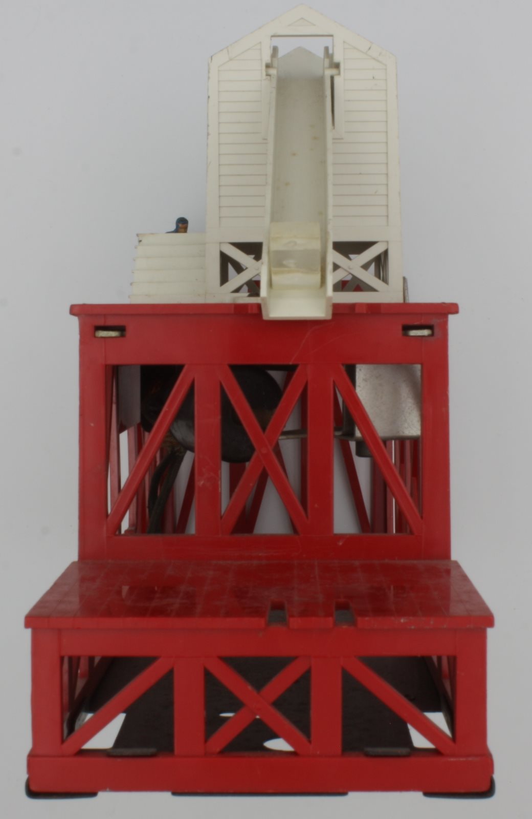 Lionel 352-3 Red Icing Station Platform Structure without Roof or Loading Chute