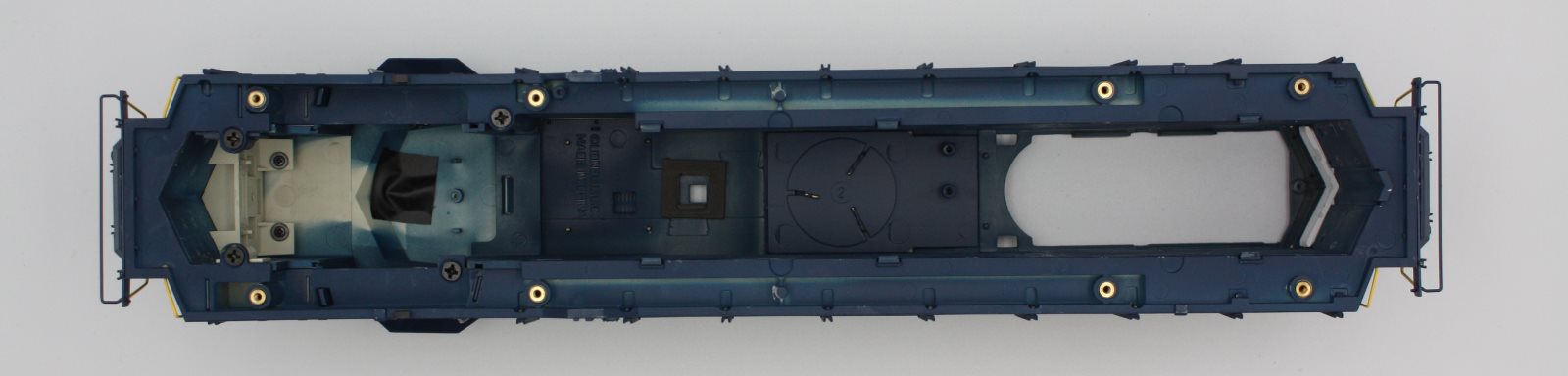 Lionel 82137-2 Norfolk and Western Hi-Nose GP-30 Legacy Shell #542