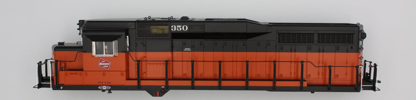 Lionel 82139-2 Milwaukee Road GP-30 Legacy Shell #350