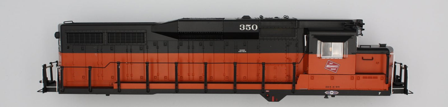 Lionel 82139-2 Milwaukee Road GP-30 Legacy Shell #350