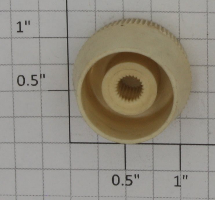 Spear-Tone by Lionel 44000-422 Spear-Tone Phono Off-White Volume Control Knob