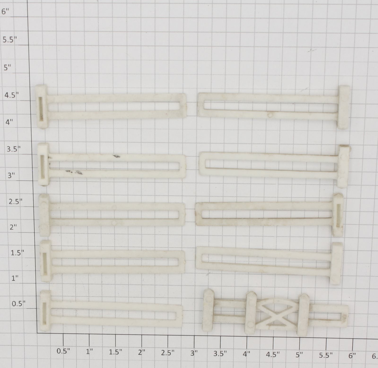 Plasticville HF-2X 10 Piece Fence and Gate Set