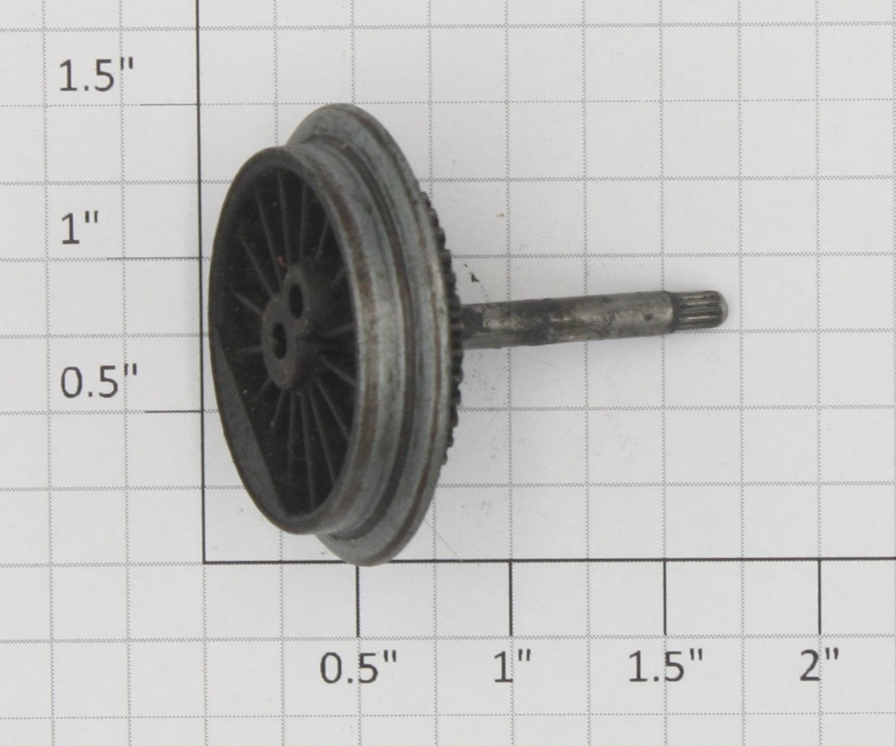 Lionel 1110-31 Flanged End Gear Wheel and Axle