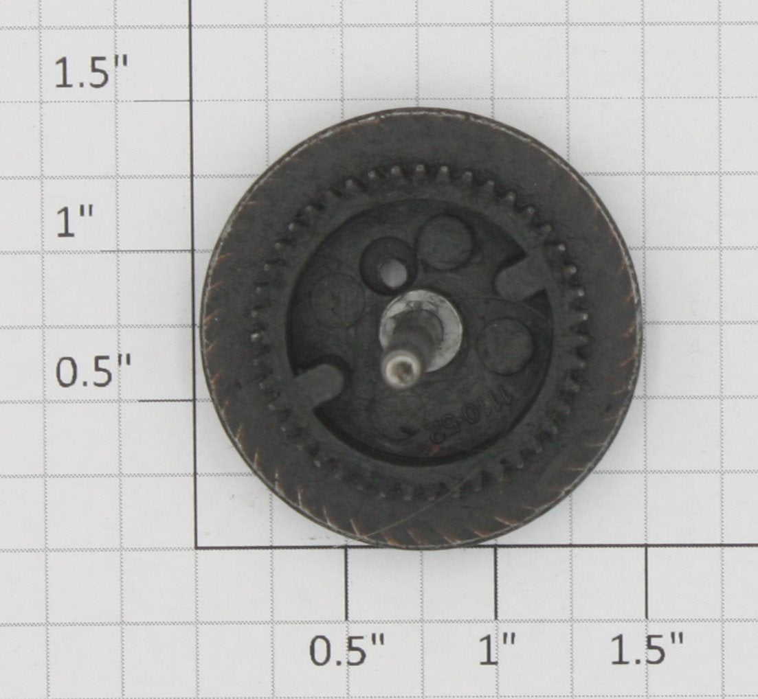 Lionel 1110-31 Flanged End Gear Wheel and Axle