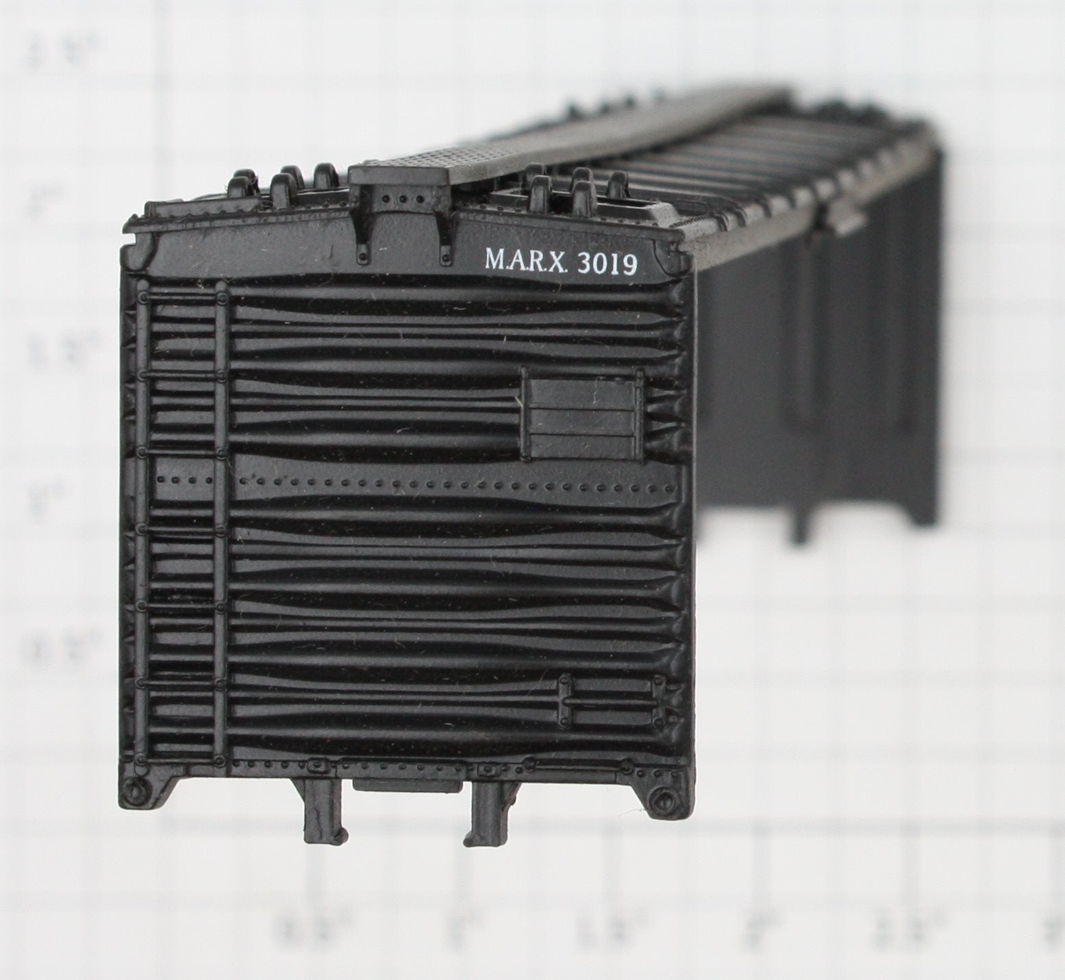 Athearn 15512 HO Black Reefer Car Shell