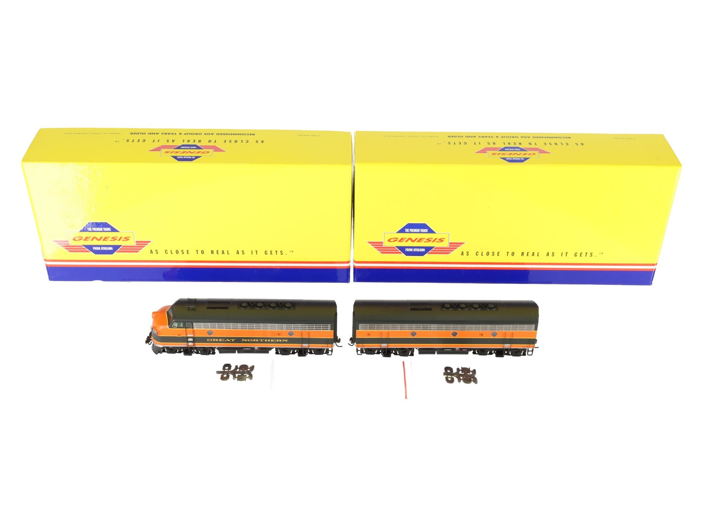 Athearn G2627 HO Scale Great Northern F-3AB Phase 4 Diesel Locomotive Set NIB