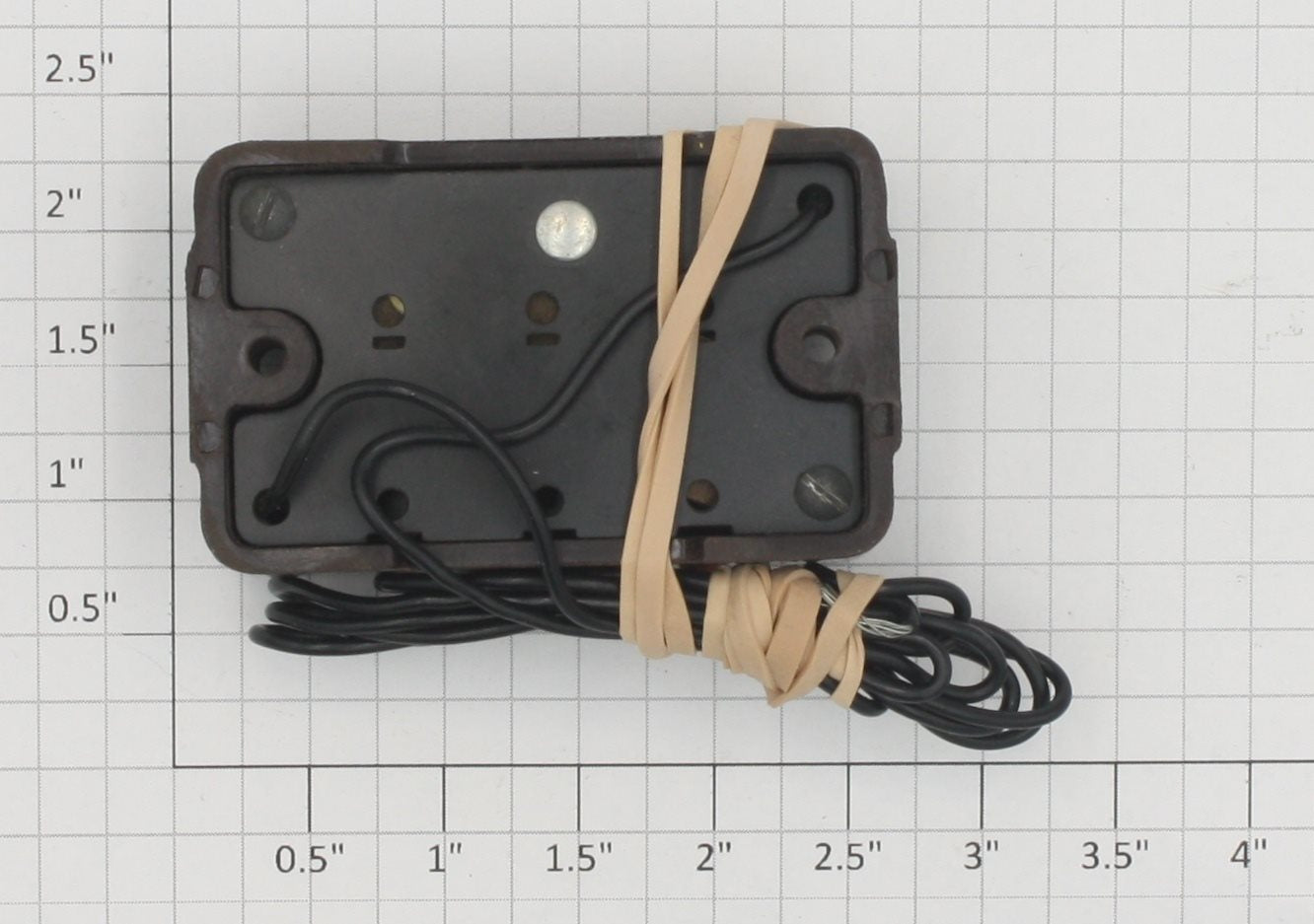 American Flyer PA9181-939 S Gauge Brown No. 13 Circuit Breaker with Wire