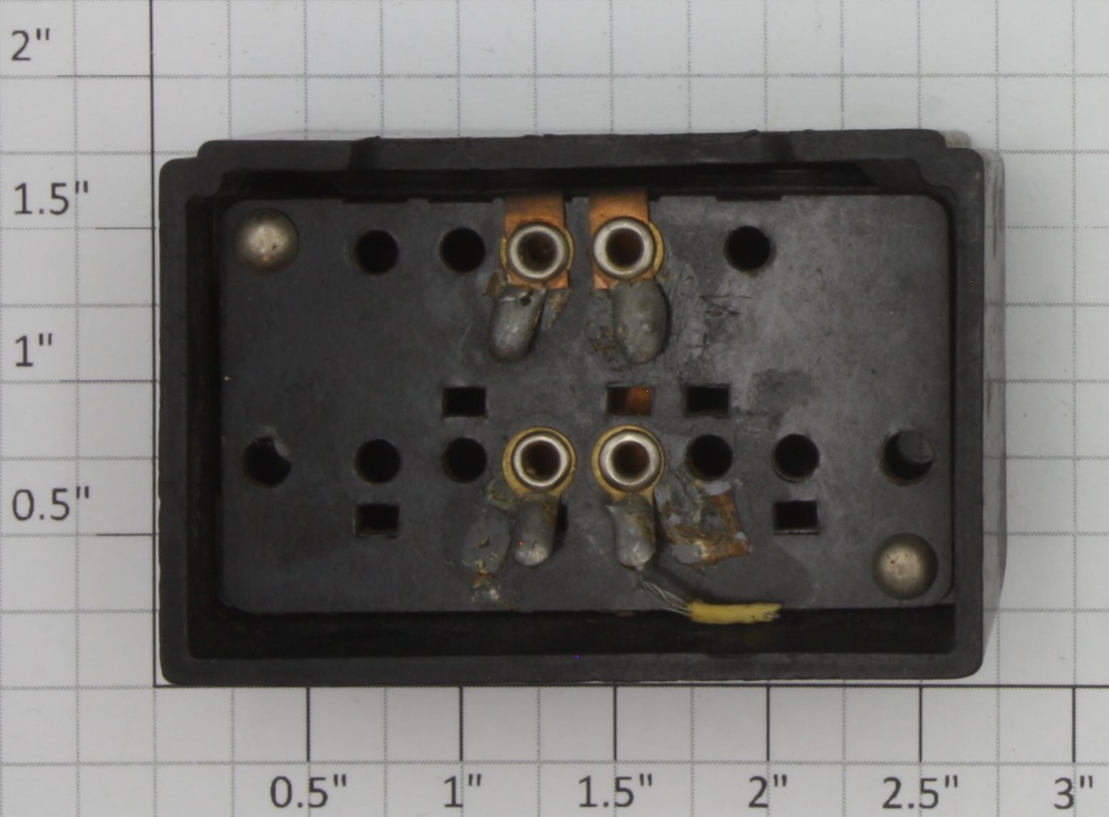 American Flyer XA14A965-AE S Scale Operating Car Control Button without Wire
