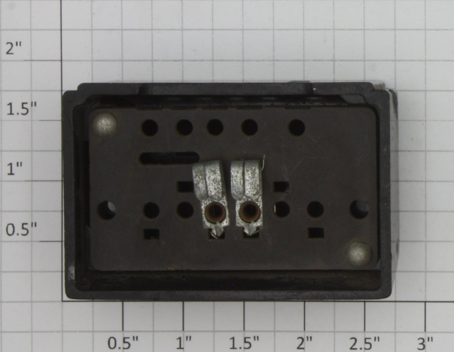 American Flyer 0711-546 Unlettered Black Face Control Button with Claw Terminal