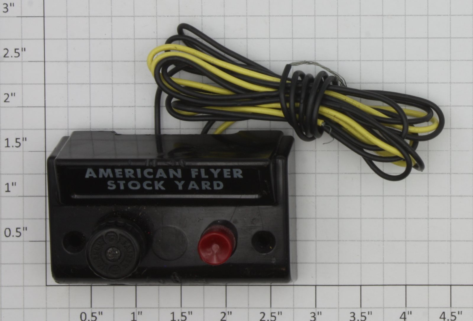 American Flyer XA14A965-AE S Scale Black Stock Yard Switch Controller Wired
