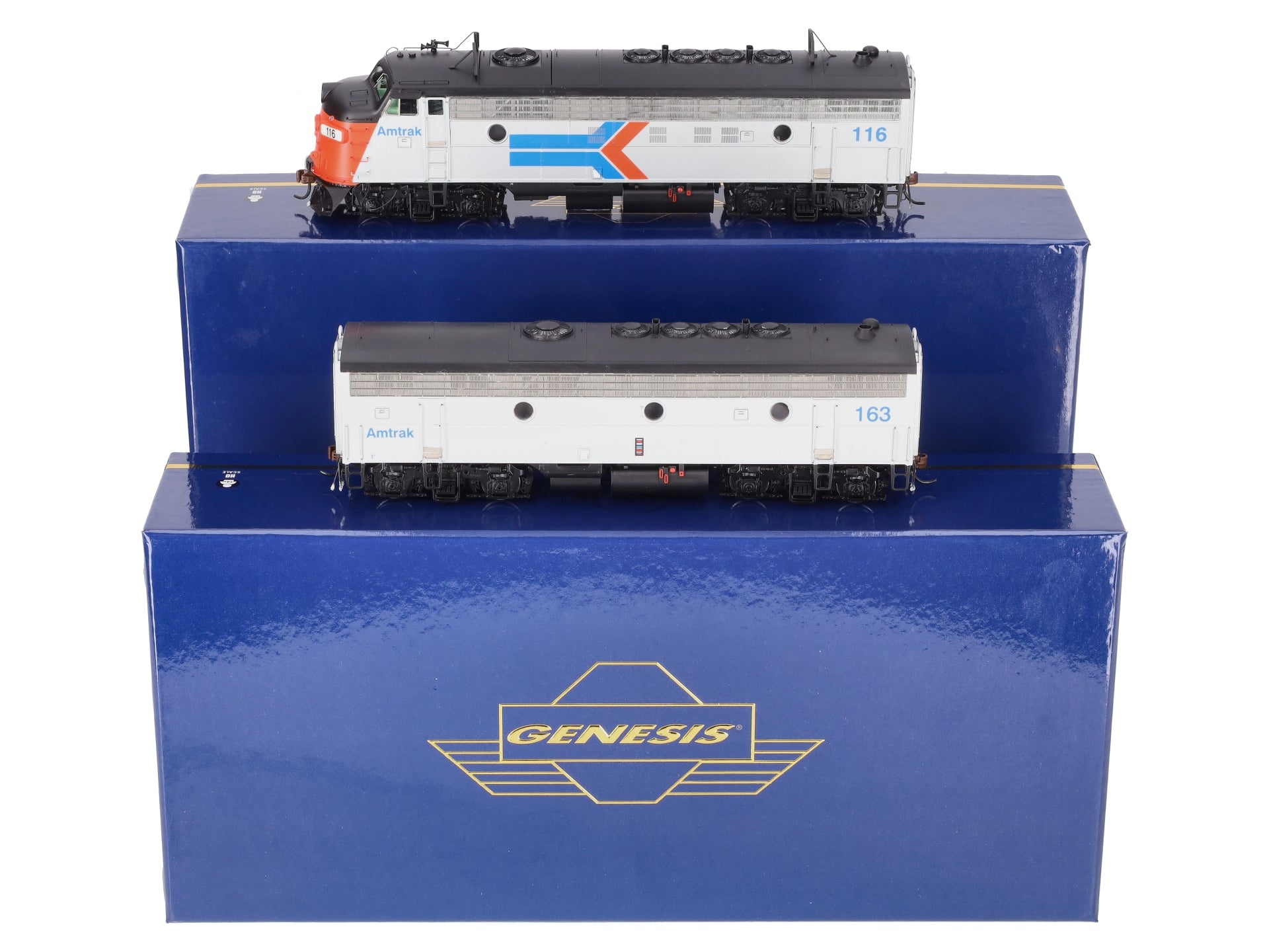 Athearn G22681 HO Amtrak EMD FP7A/F7B Diesel Loco w/DCC & Sound #116A/#163B
