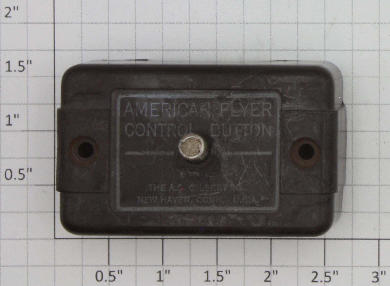 American Flyer XA10961-13 S Scale Brown with White Print Control Button