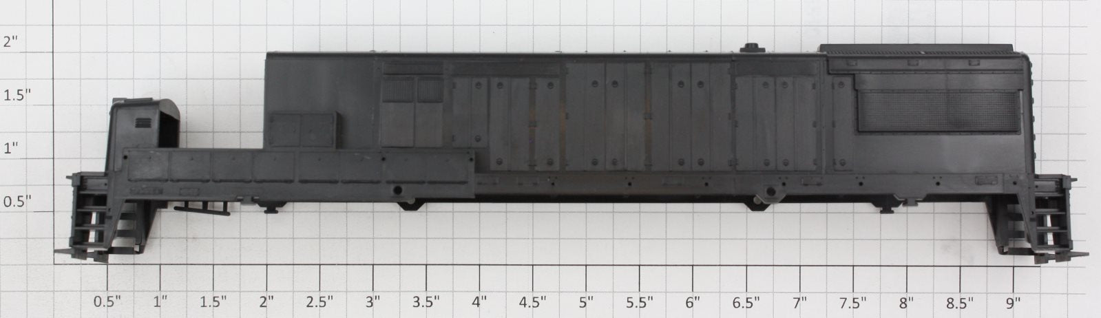 Athearn 34301 HO Scale Black UC28 Diesel Body Shell