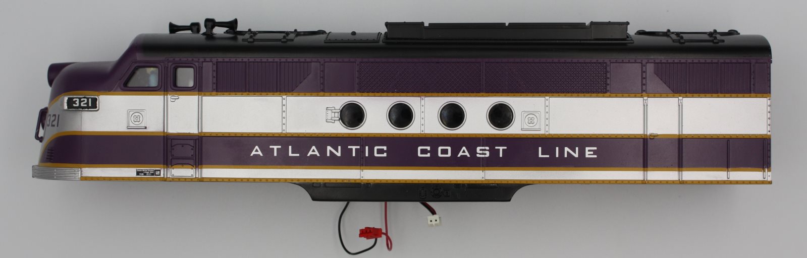 Lionel 82294-2 Atlantic Coast Line F3 Diesel Locomotive Body Shell #321