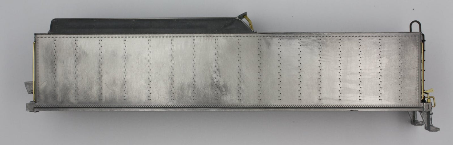 Lionel 11401-T07 Unpainted Union Pacific 2-8-8-2 Tender Body Shell