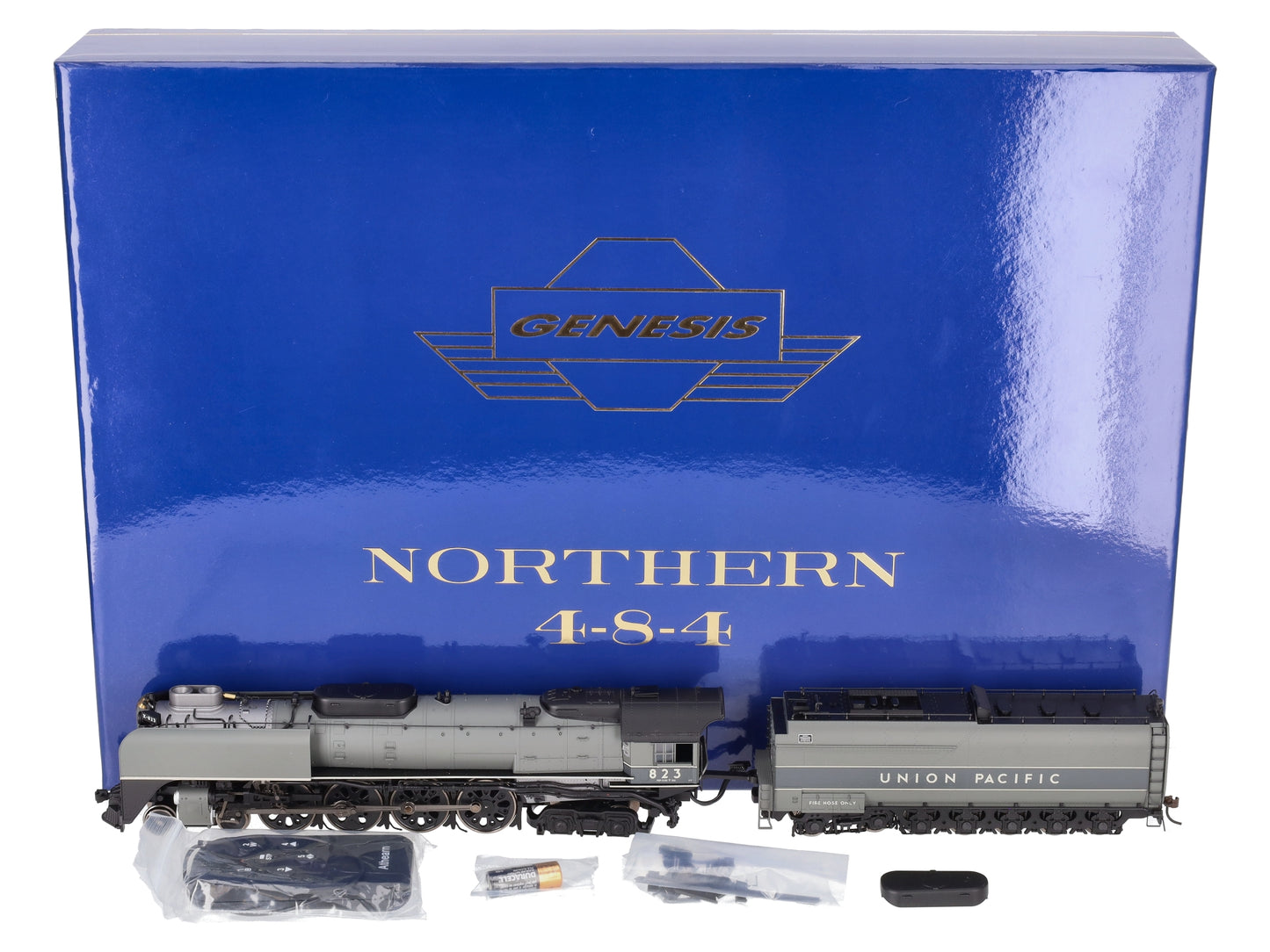 Athearn G9207 HO Union Pacific FEF-2 Steam Locomotive #823 w/DC/DCC/Sound LN/Box