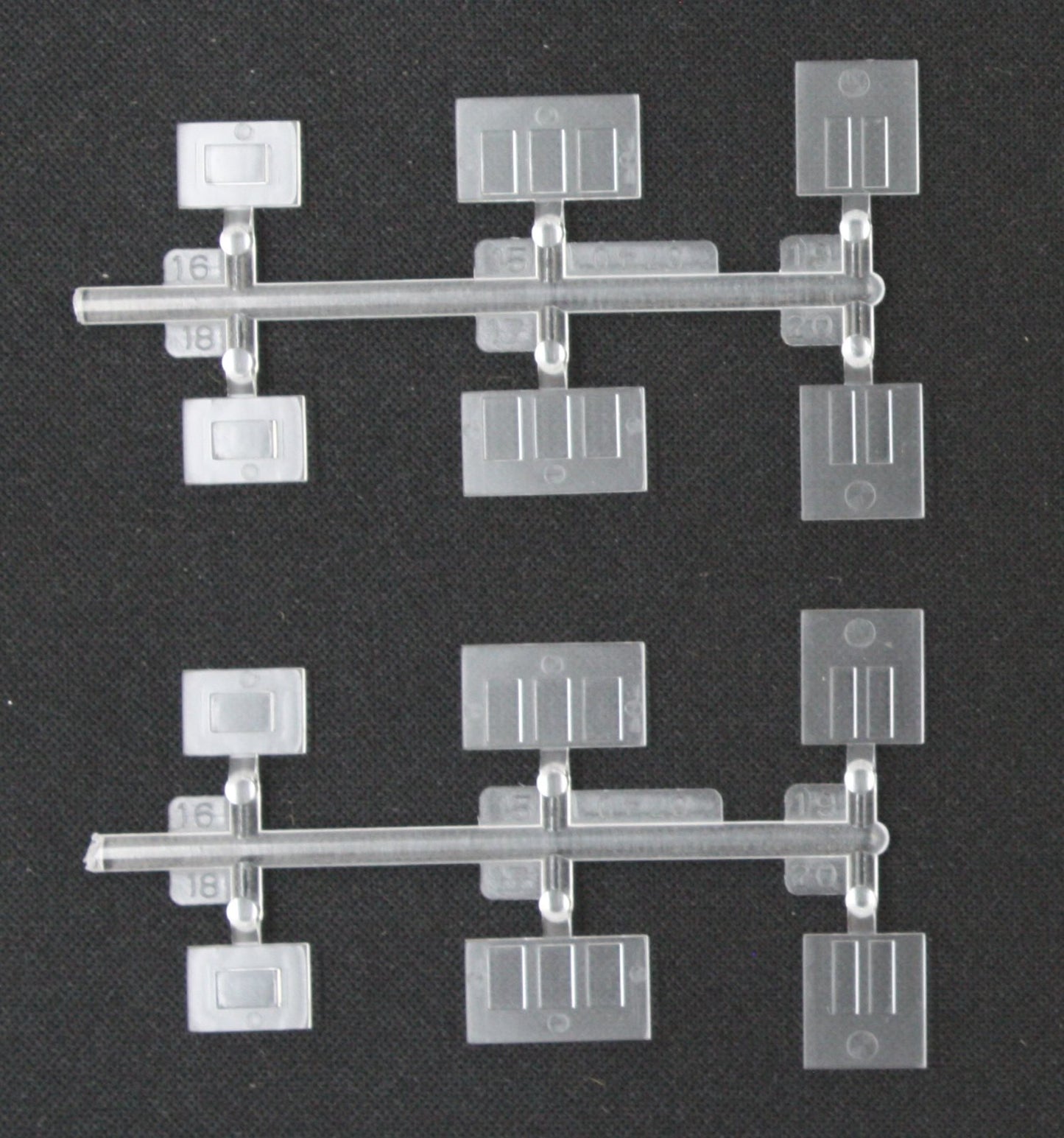 Athearn 44354 HO Window Set (Set of 12)