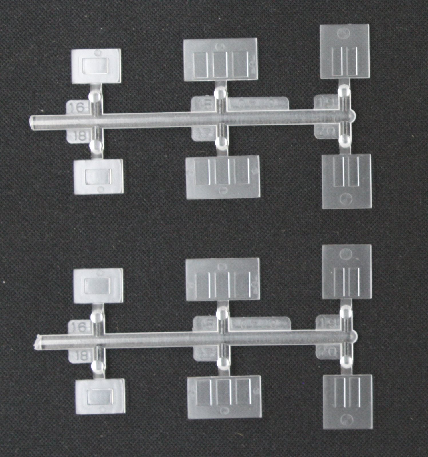 Athearn 44354 HO Window Set (Set of 12)