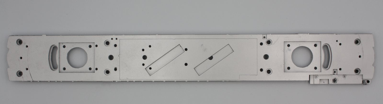 Lionel 82205-058 Silver ES44AC Diesel Locomotive Frame