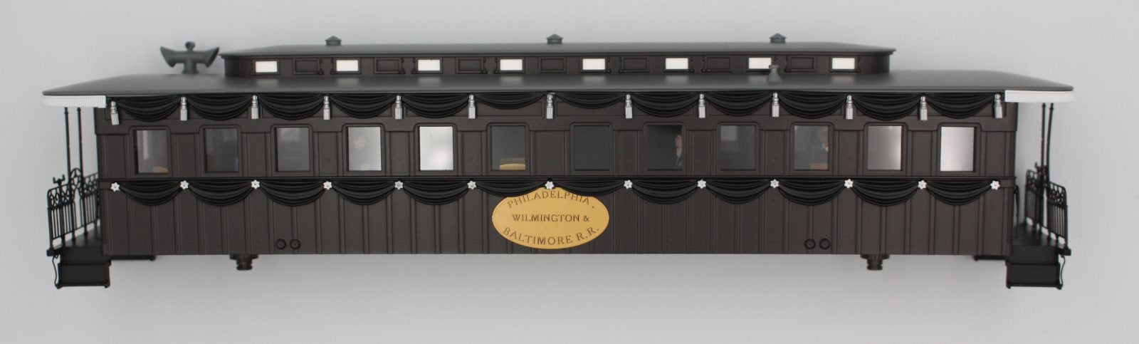 Lionel 25632-2 Philadelphia Wilmington & Baltimore RR Passenger Car Shell