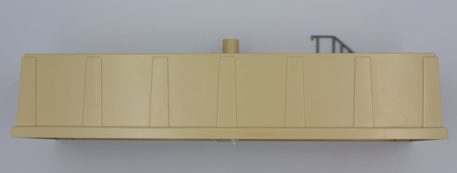 Lionel 2982-2 Tan Culvert Loader Lower Base