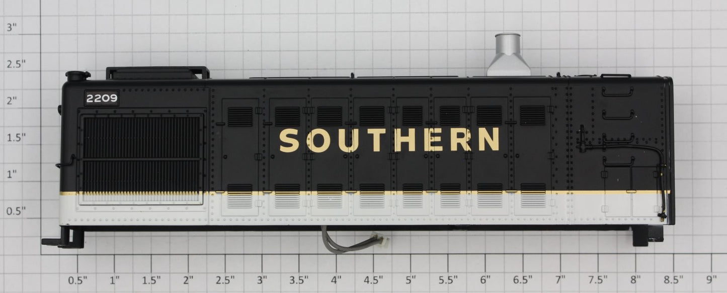 Lionel 38484-007 Alco S-2 Southern RR Shell without Cab #2209