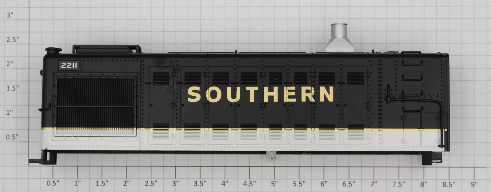 Lionel 38485-007 Alco S-2 Southern RR Shell without Cab #2211