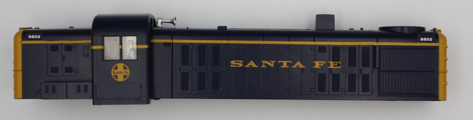 Lionel 38244-002 RS-3 Santa Fe Diesel Body Shell with Cab #8803