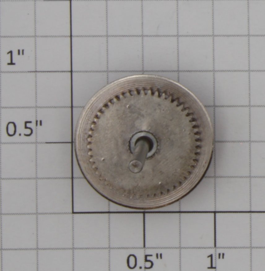 Marklin 212430 18-Spoked Red Wheel and Axle with Stud (Treibachsentiel)