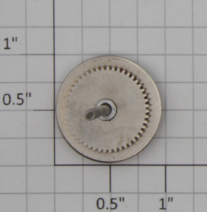 Marklin 212410 Red 18-Spoke Geared Drive Wheel and Axle (Treibachsenteil)