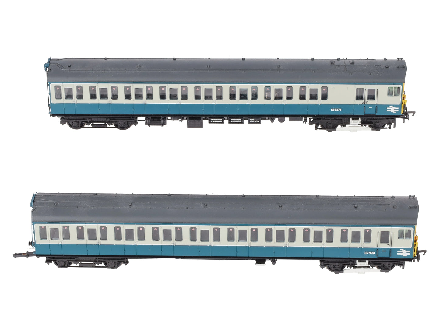 Bachmann 31-380 OO British Rail Class 416 2-Car Passenger Set LN/Box