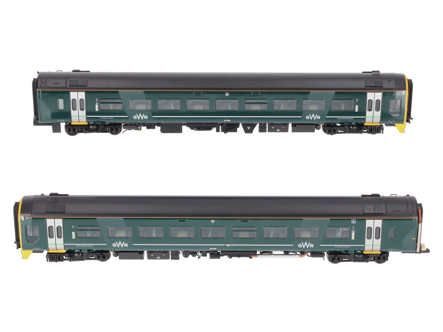 Bachmann 31-519 OO GWR Class 158 2-Car Set #158766 LN/Box