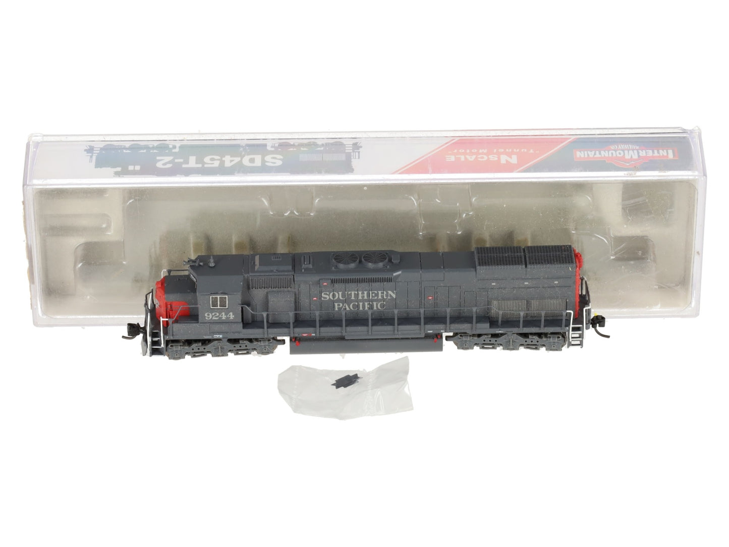 InterMountain 69502 N Southern Pacific Powered SD45T-2 Diesel Locomotive #9244 LN/Box