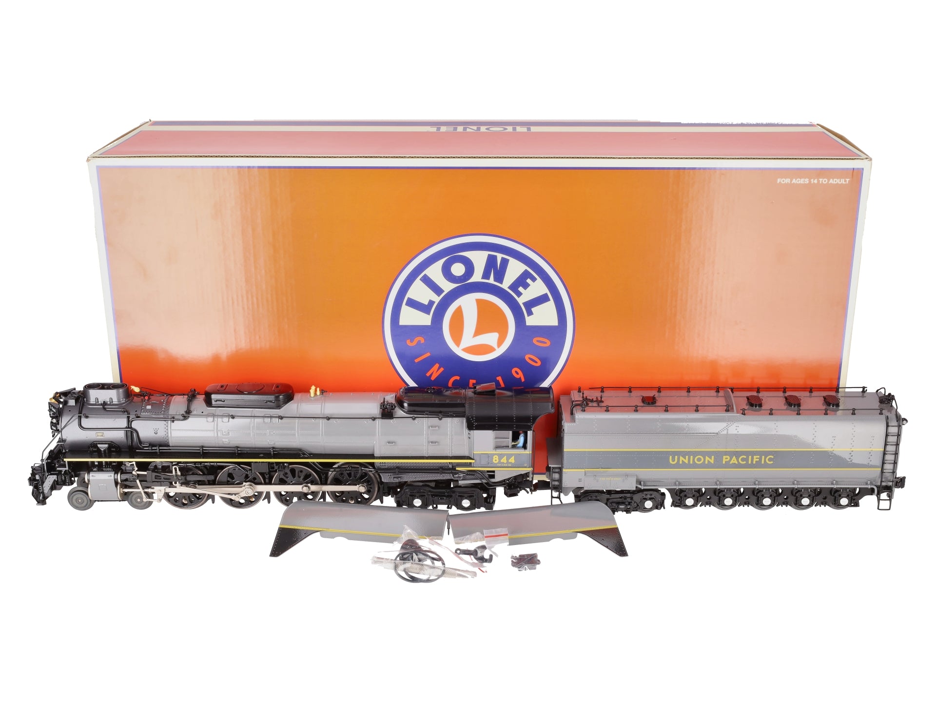 Lionel 2431270 O Gauge Union Pacific Legacy Steam Locomotive & Tender #844