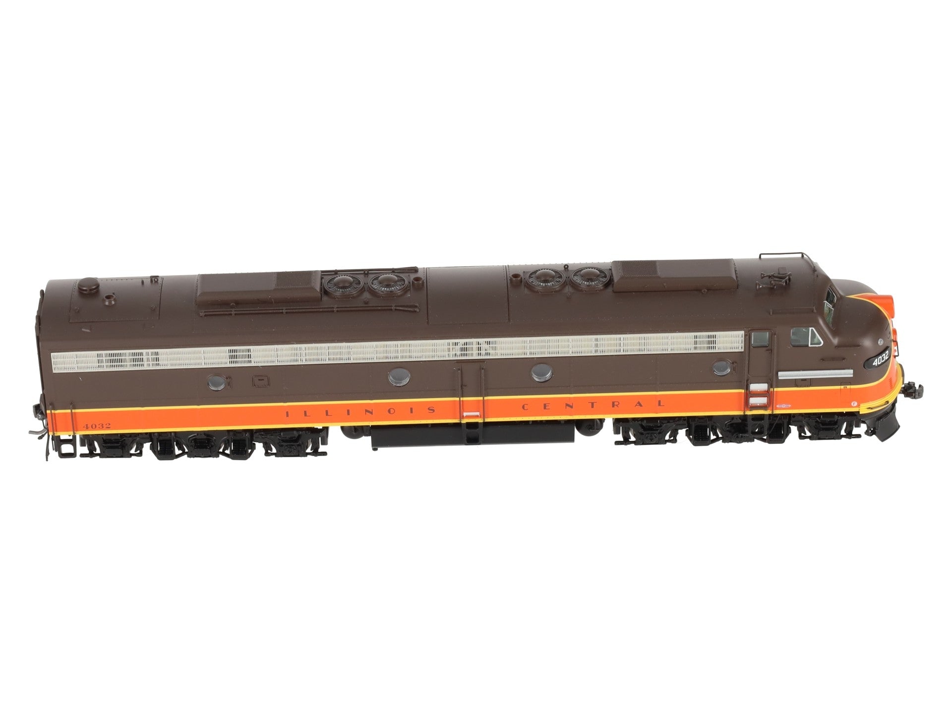 Rapido Trains 28023 HO IC EMD E8A Diesel Locomotive Standard DC #4032