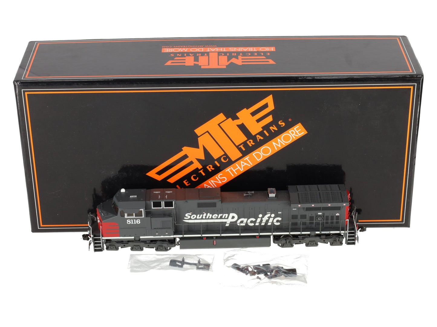 MTH 80-2306-1 HO Southern Pacific Dash-9 Diesel Engine with Proto-Sound 3 #8116