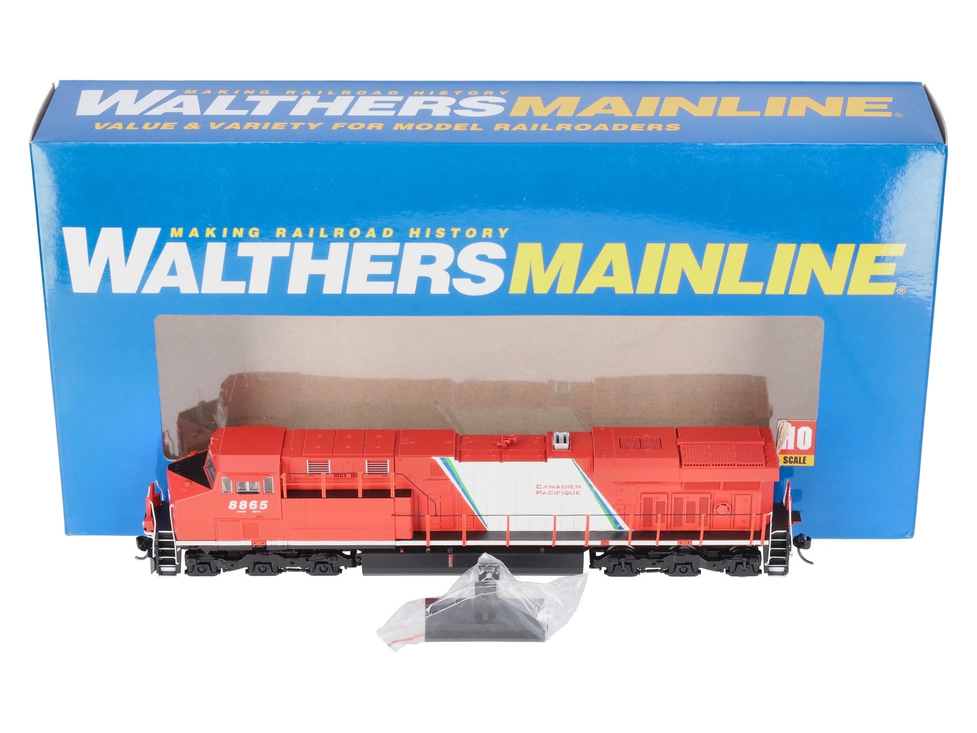 Walthers 910-20165 HO Canadian Pacific GE ES44AC Diesel Loco Sound/DCC #8865