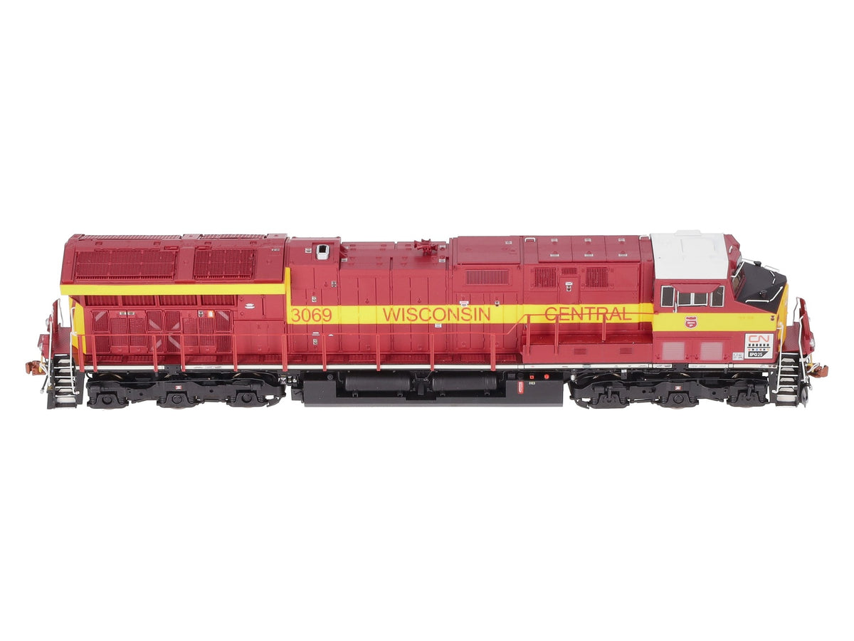 Scale Trains 33183 HO CN Wisconsin Central GE ET44AC Diesel Locomotive w/DCC/SND NIB