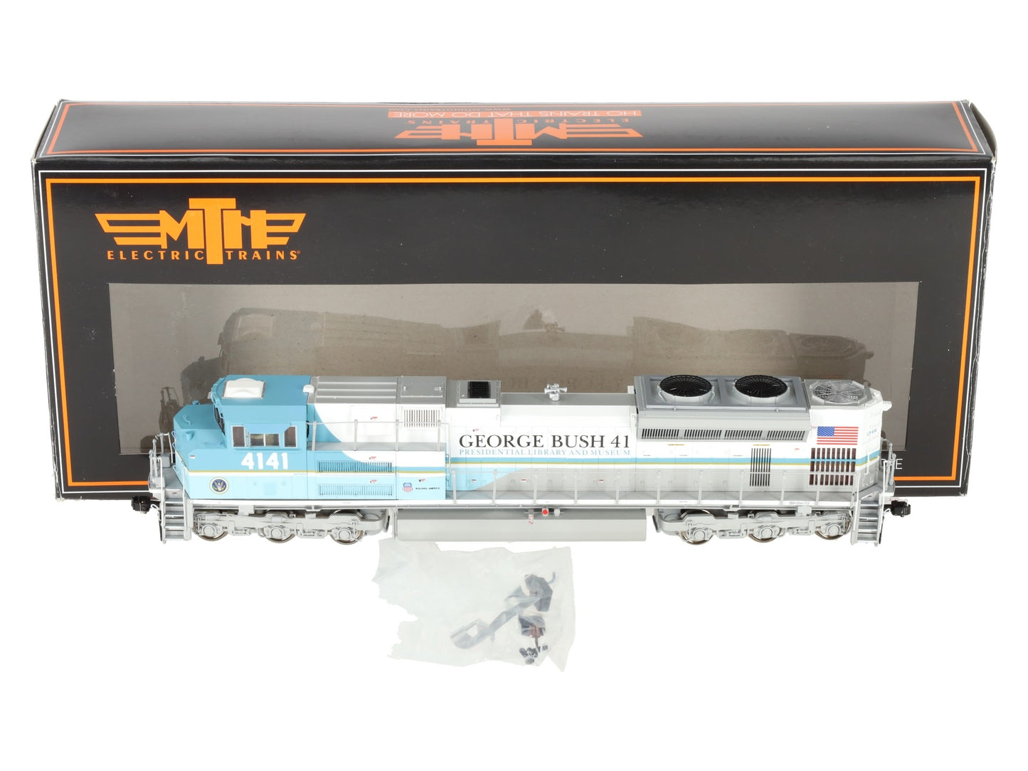 MTH 80-2013-1 HO Scale George H. Bush SD70ACe Diesel w/PS 3.0 & DCC