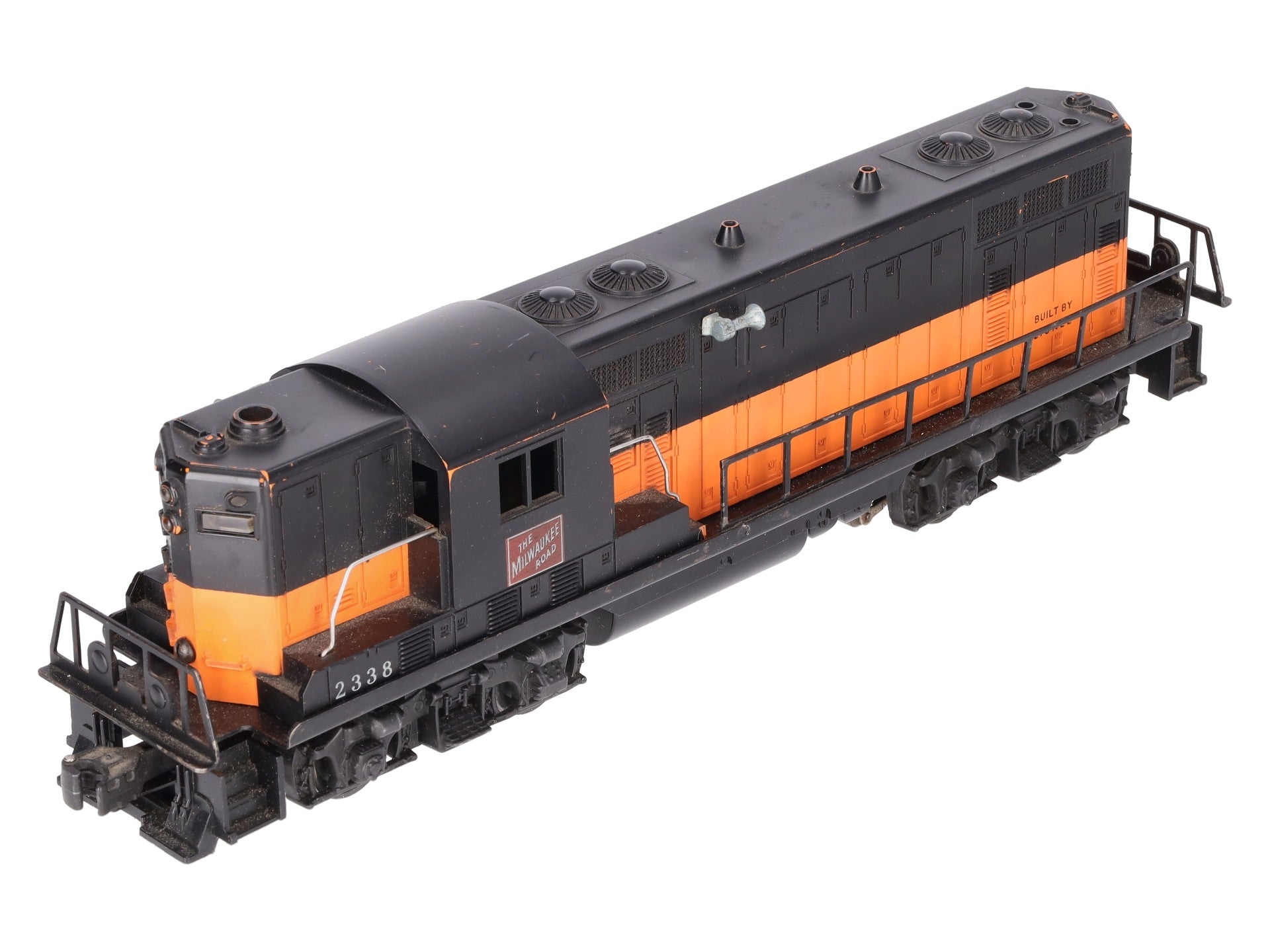 Lionel 2338 Vintage O Milwaukee Road Powered GP-7 Diesel Locomotive VG