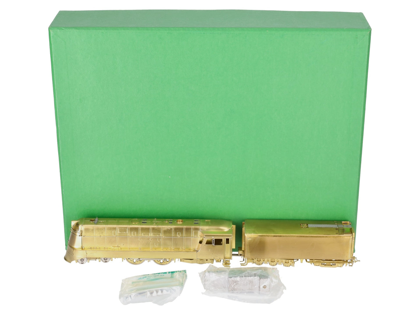 Overland 1462 HO BRASS Milwaukee Rd. 4-4-2 Steam Locomotive & Tender -Unpainted EX/Box