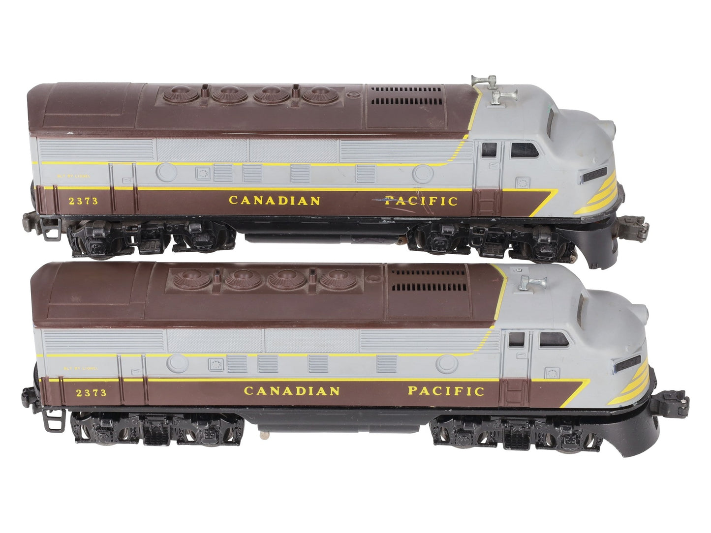 Lionel 2373 Vintage O Canadian Pacific F3 AA Diesel Locomotives w/Modern Shells VG