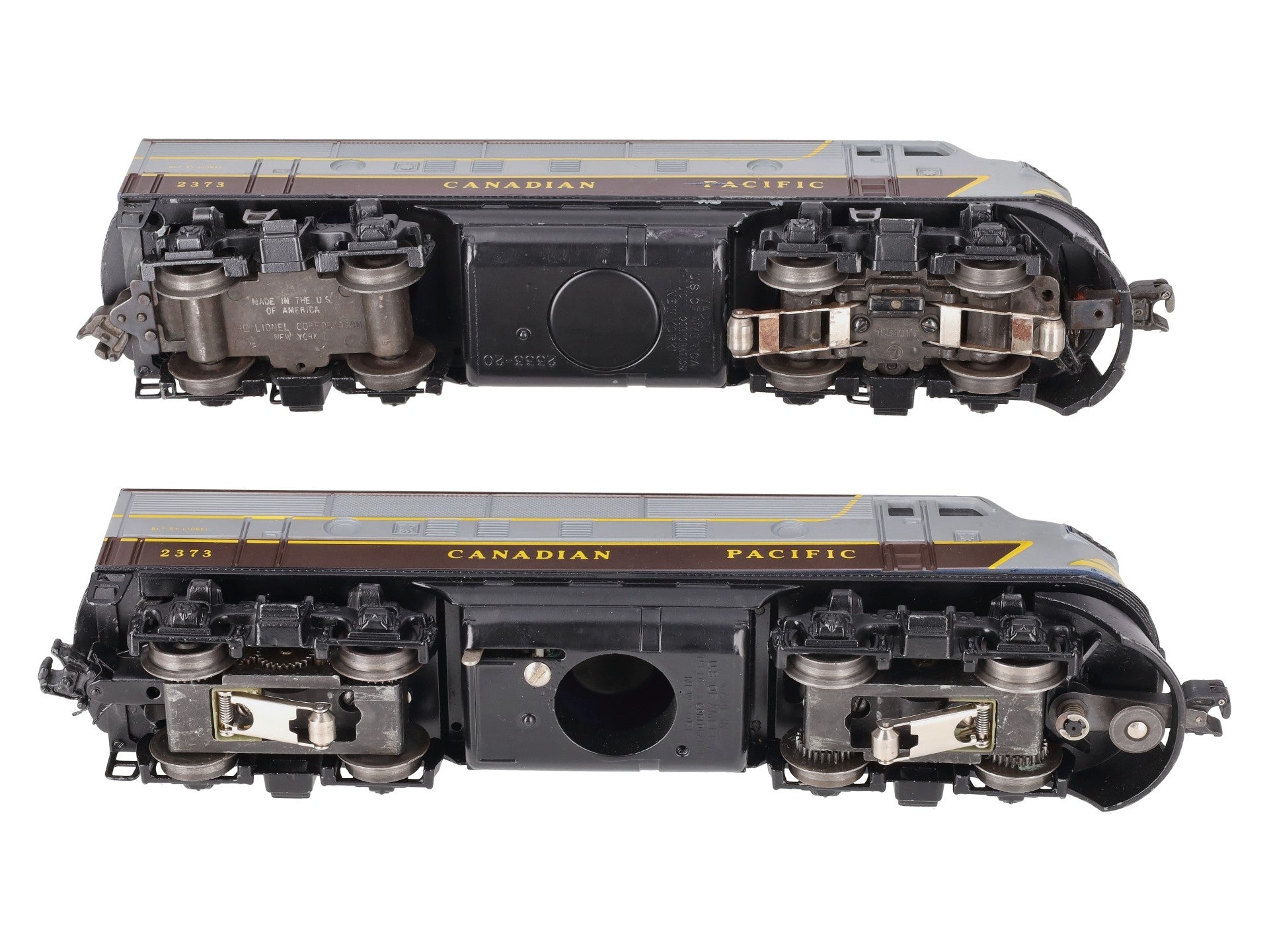 Lionel 2373 Vintage O Canadian Pacific F3 AA Diesel Locomotives w/Modern Shells VG